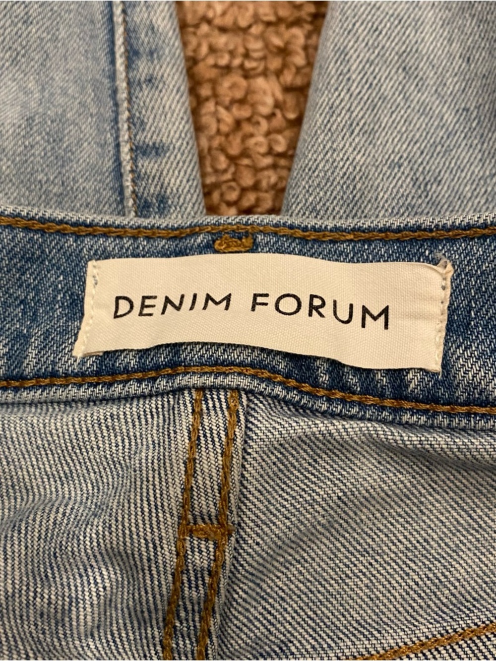 Aritzia 27 Denim Forum 70s Retro Cheeky Straight Denim Jeans - Picture 8 of 13